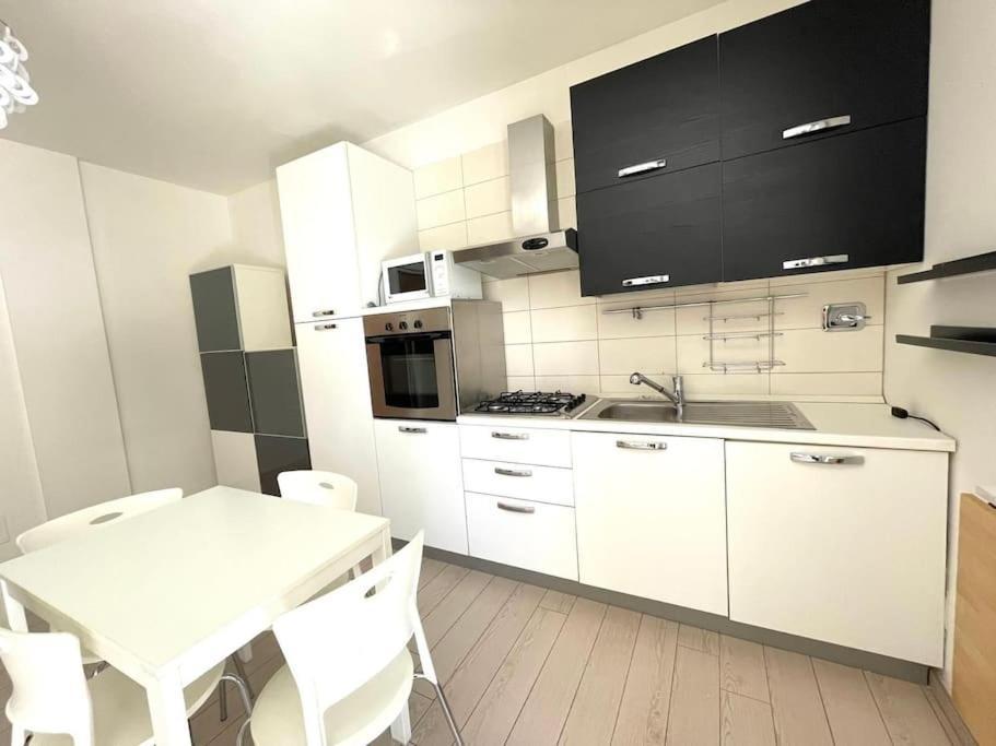Appartamento Casa Camila Pescara Esterno foto